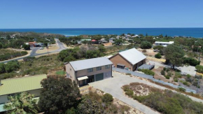 Dhu View - Views for days, Guilderton